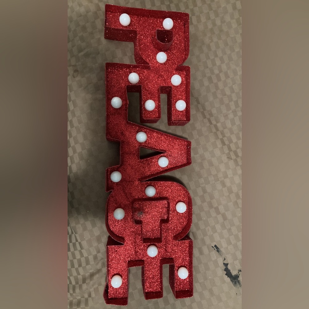 Red Sparkling Peace Sign